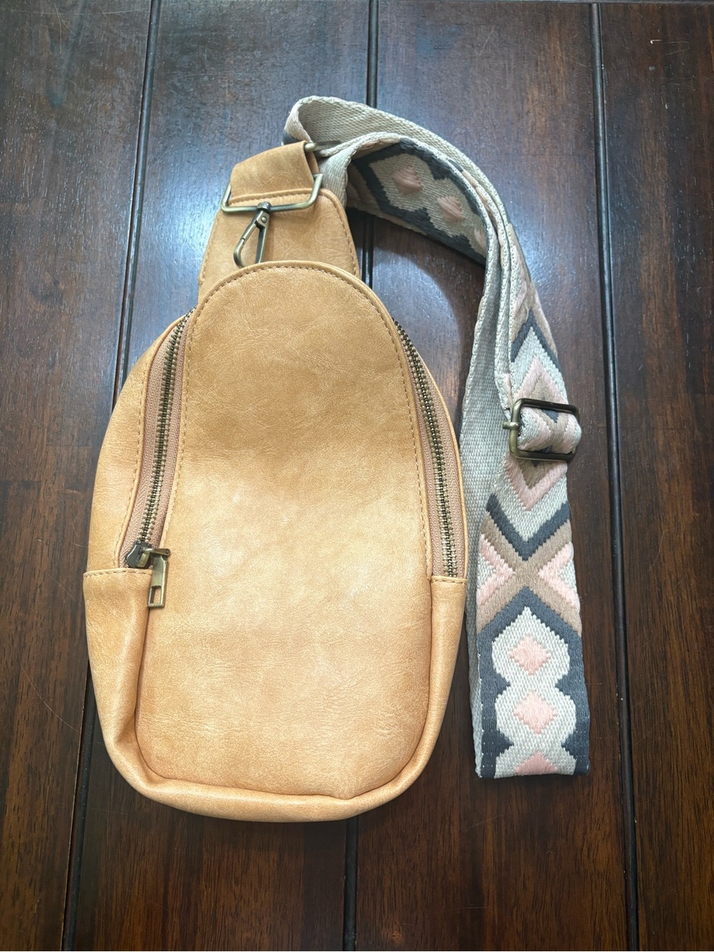 Tan faux leather crossbody bag purse with geometric pattern strap